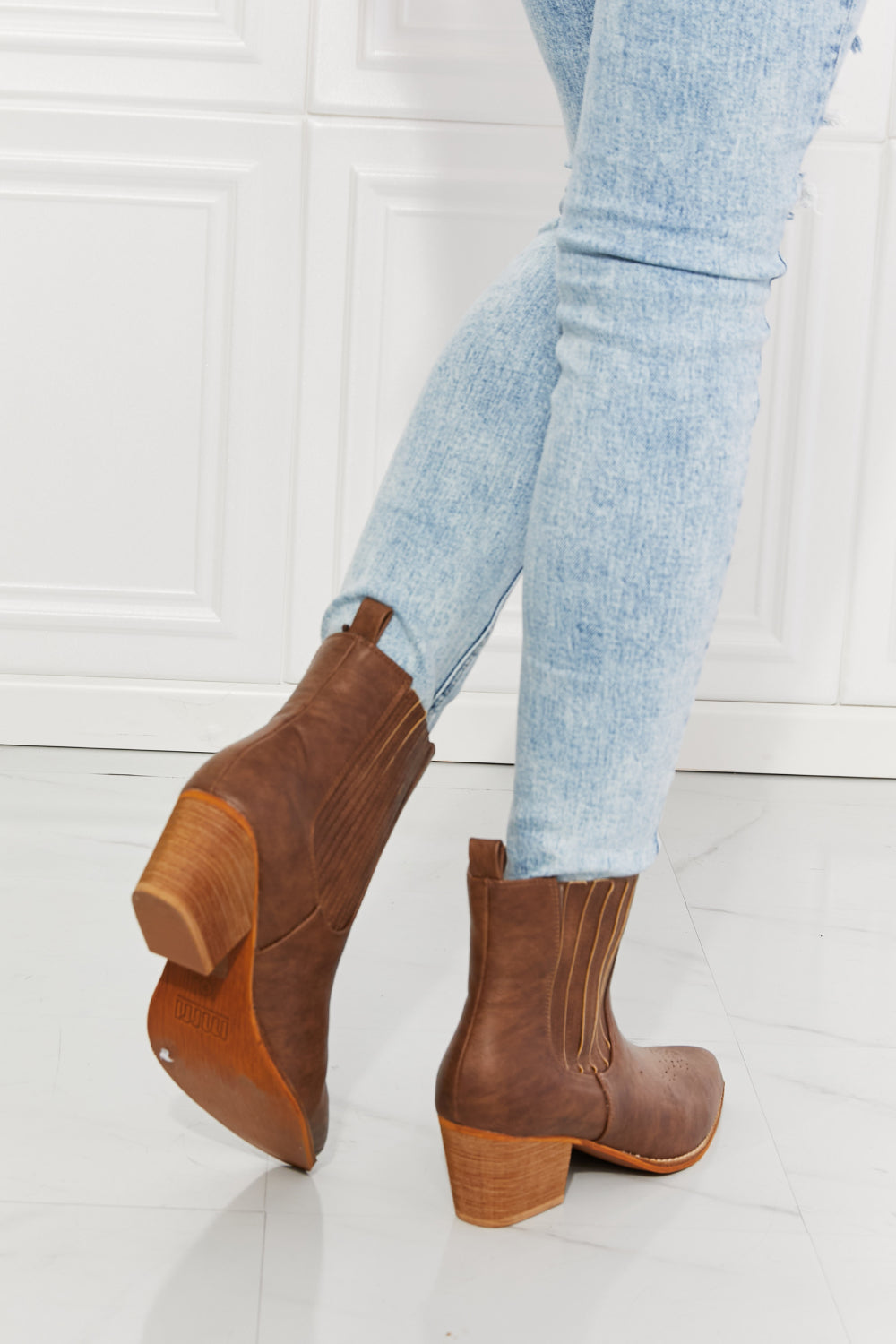 MMShoes Love the Journey Stacked Heel Chelsea Boot in Chestnut - Luv Lush