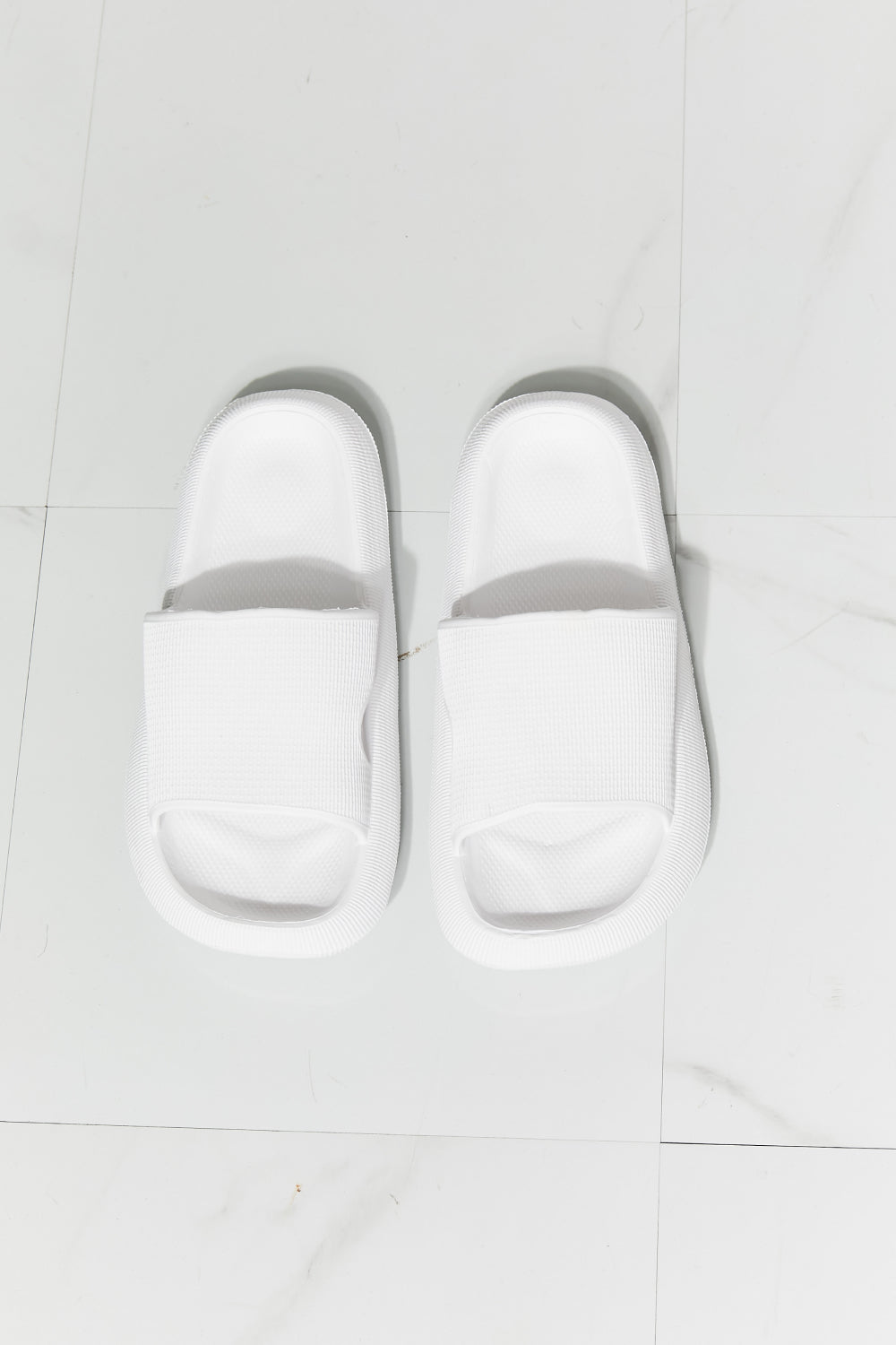 MMShoes Arms Around Me Open Toe Slide in White - Luv Lush